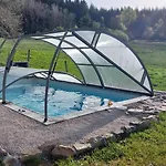 D'hote La Fessille Piscine Et 2 Personnes Проживание в семье *