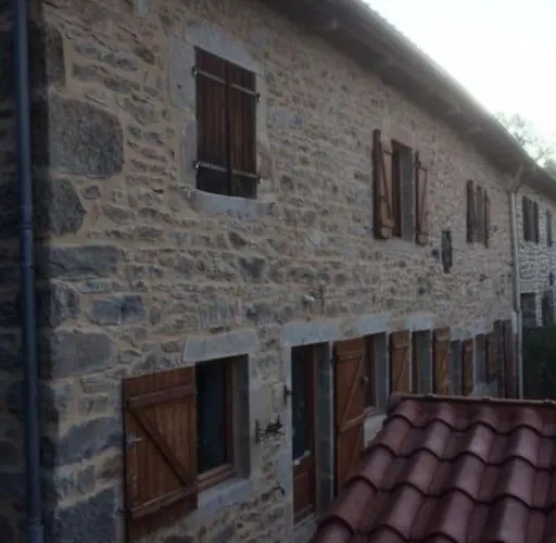 منزل للإقامة D'hote La Fessille Piscine Et 2 Personnes Fayet-Ronaye