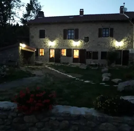 D'hote La Fessille Piscine Et 2 Personnes منزل للإقامة *