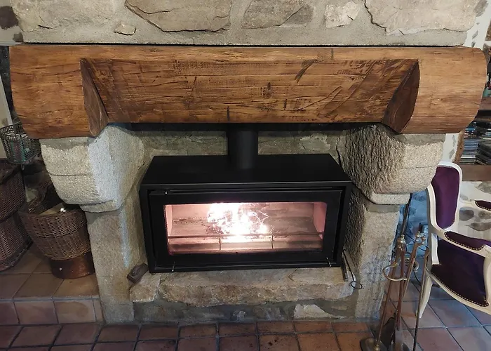 D'hote La Fessille Piscine Et 2 Personnes منزل للإقامة